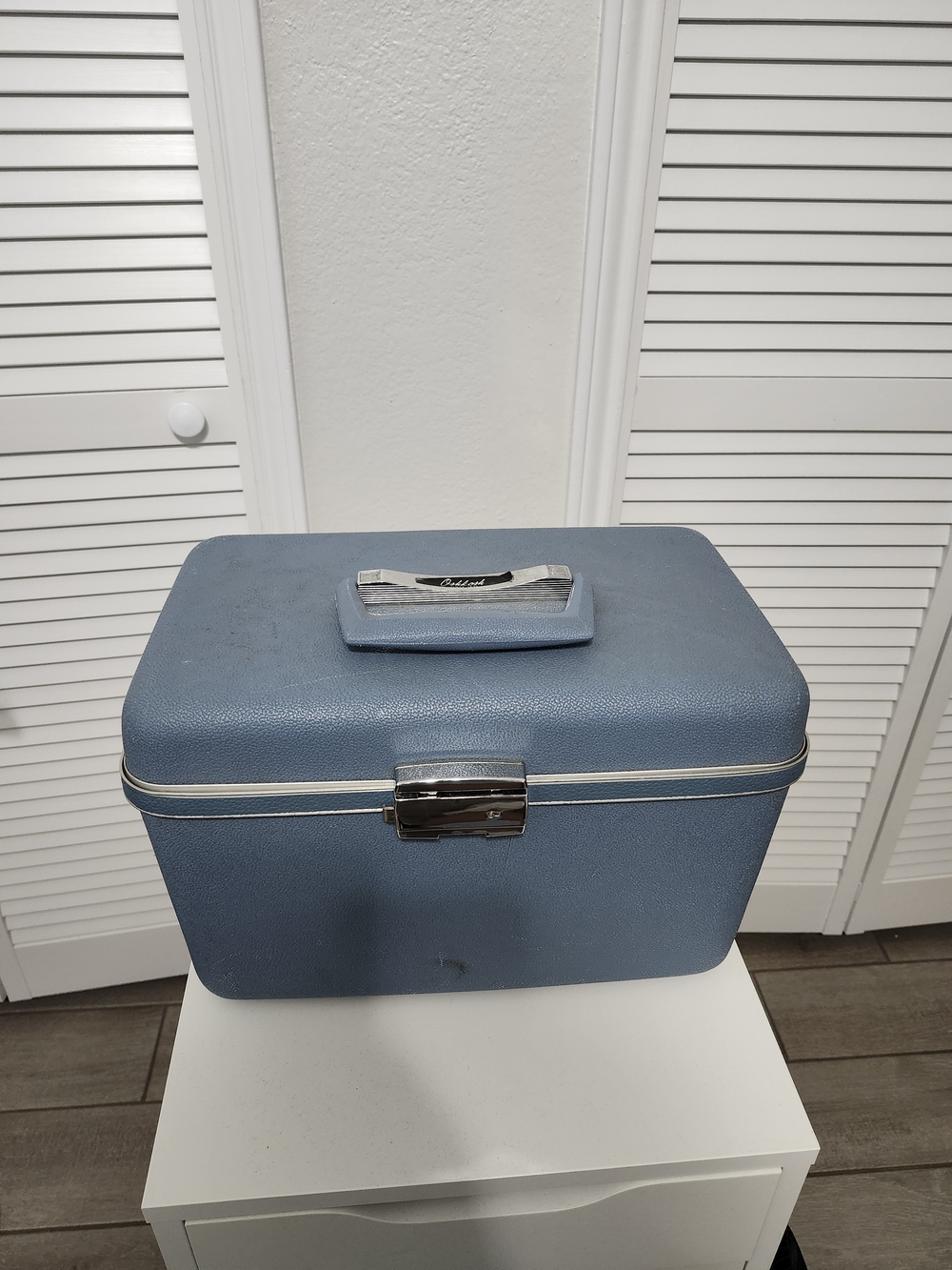 Vintage Blue Oshkosh Train Case Cosmetic Organizer -